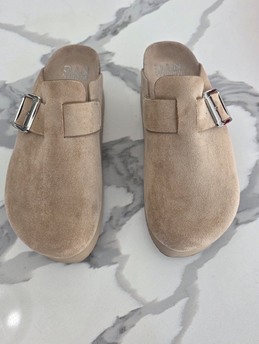 Steve Madden Platform Clogs Womens Sz. 7